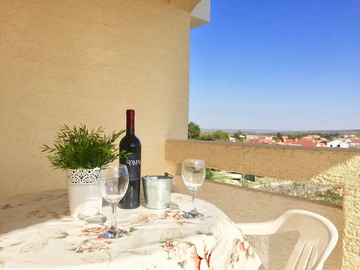 Apartman Apartmani Bosiljka Nin Horvátország